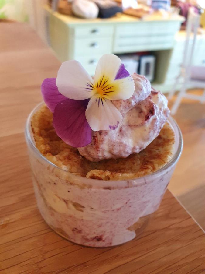 Yggdrasil Farmhotel Retreat, & Yoga Hotel Straumsbukta