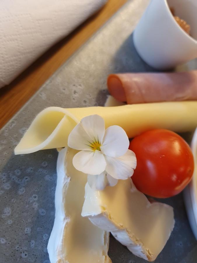 Yggdrasil Farmhotel Retreat, & Yoga Straumsbukta